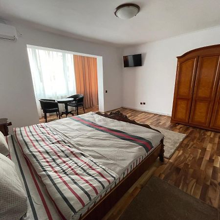 M & I Apartment 3 Târgu-Mureş Dış mekan fotoğraf